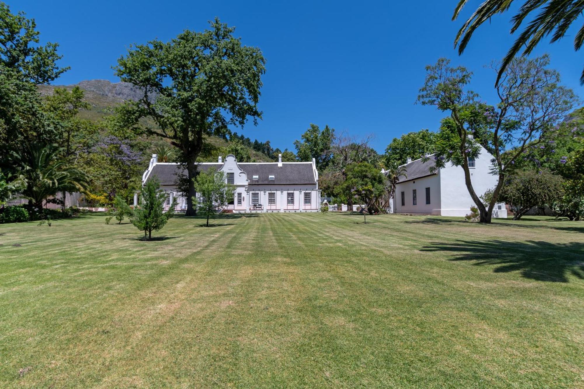 Mont Angelis Aparthotel Stellenbosch Exteriör bild